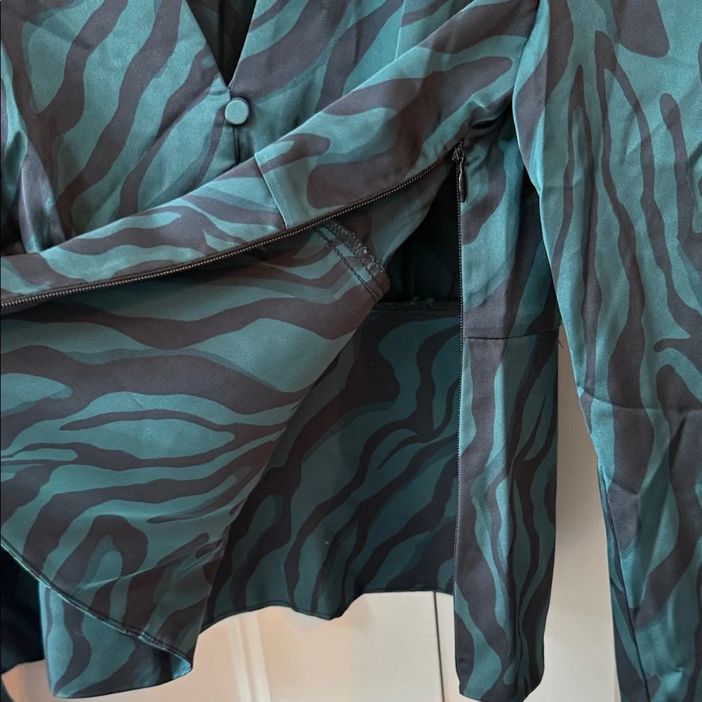 NWT J. Crew Green and Black Zebra Print Blouse